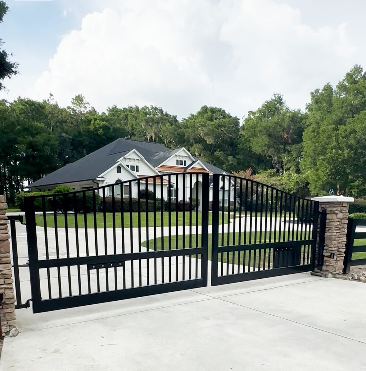 What to Know Before Installing an Automatic Gate Operator in Central Florida